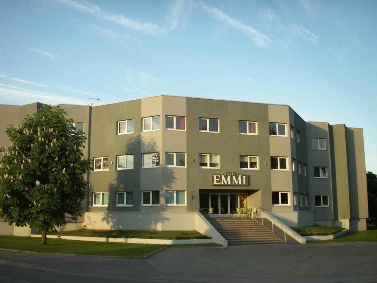 Отель Hotel Emmi Пярну-4